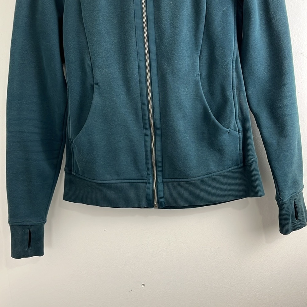 Lululemon Light As Warmth Scuba in Dark Green - Picture 4 of 12